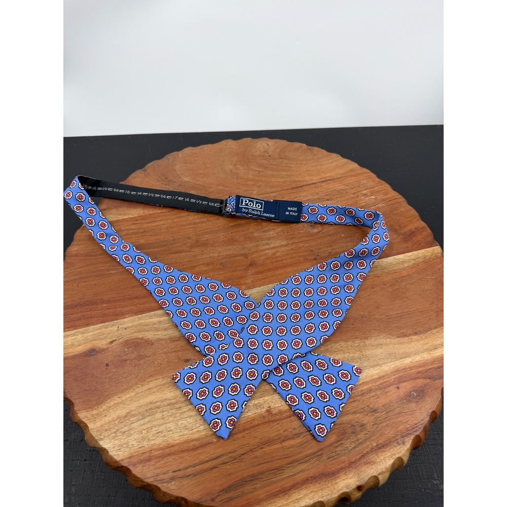 Polo Ralph Lauren Medallion Bow Tie Mens OS Blue Silk Geometric Made in Italy